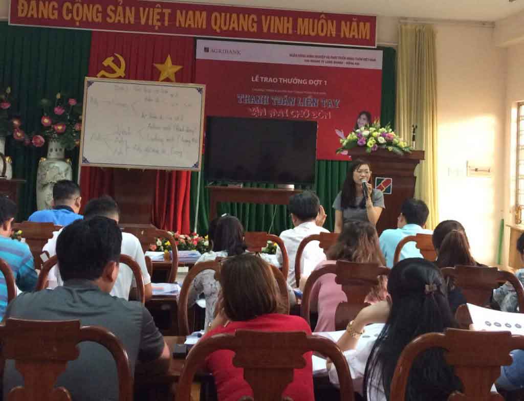 Lớp Luyện thi TOEIC Inhouse cho Agribank Long Khánh